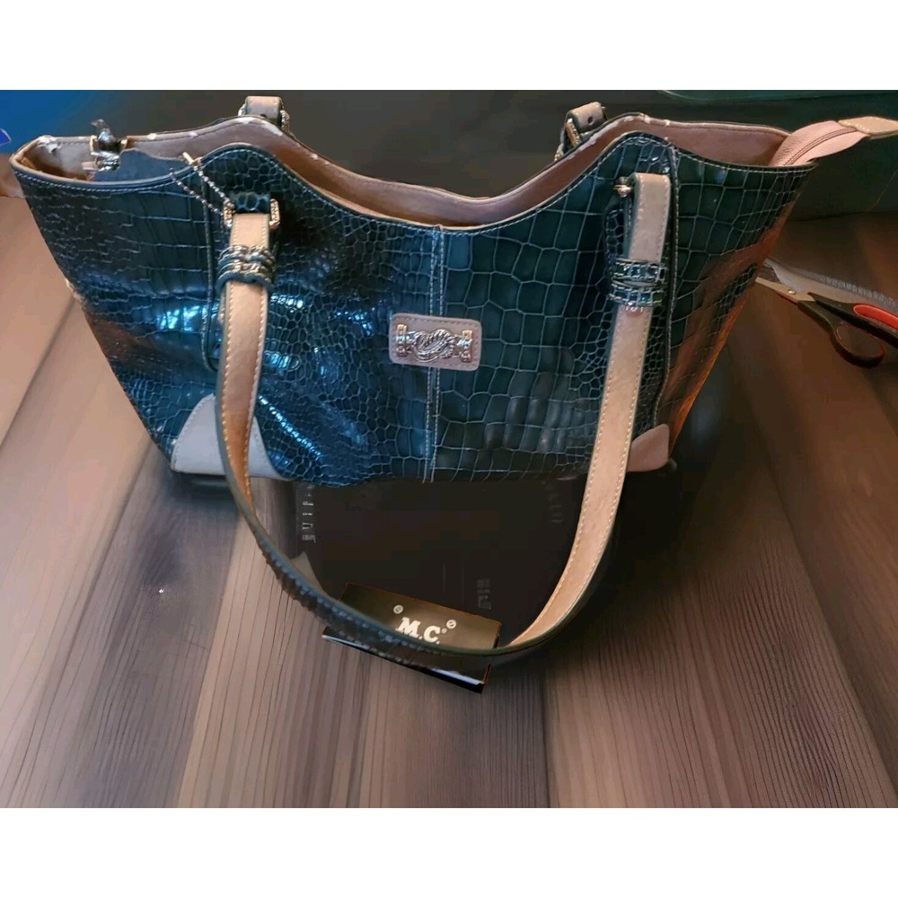 Lg. M.C. Designer Teal Leather Tote purse w/Alligator texture & beige‎ accents